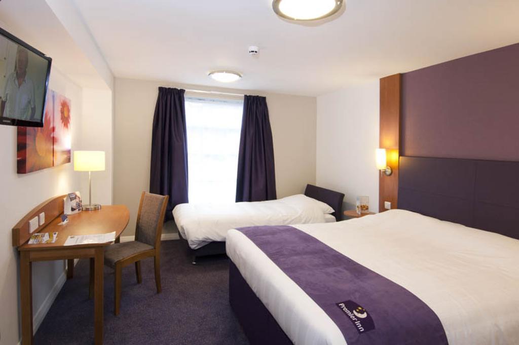 Premier Inn Manchester - Heaton Park — Фото 2